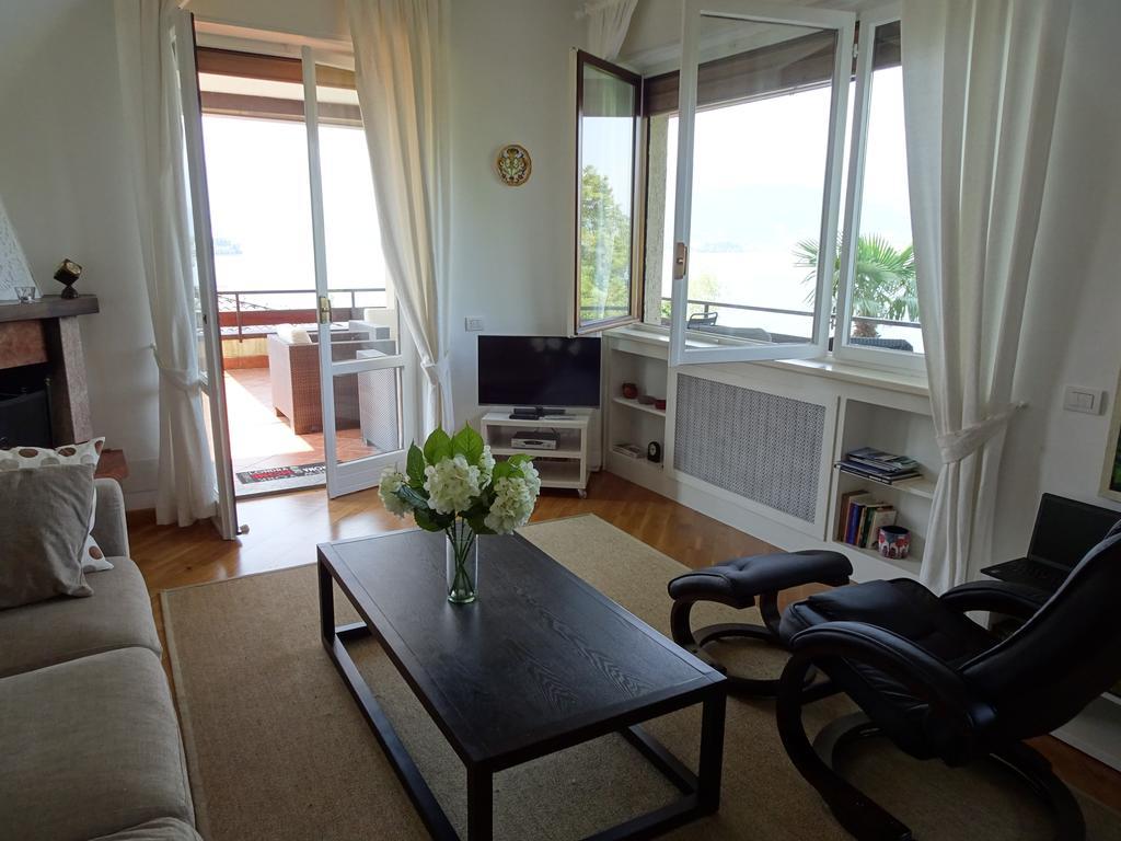 Апартаменты Vista Lago Стреза Номер фото